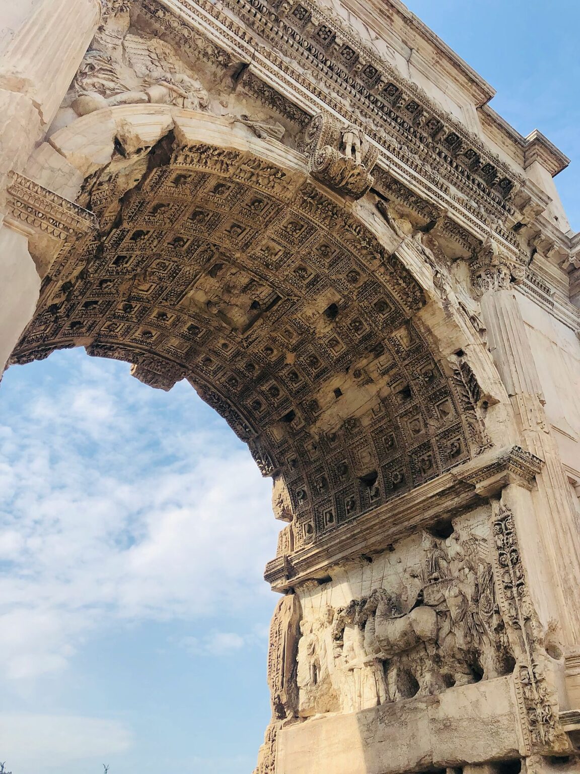 Arco di Tito, Foro Romano